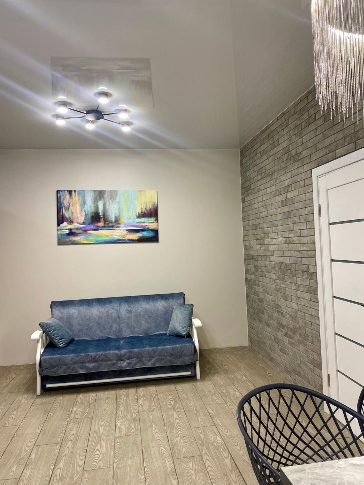 LUX apartment&центр,ЖК Театральный, просторная Ровно Экстерьер фото
